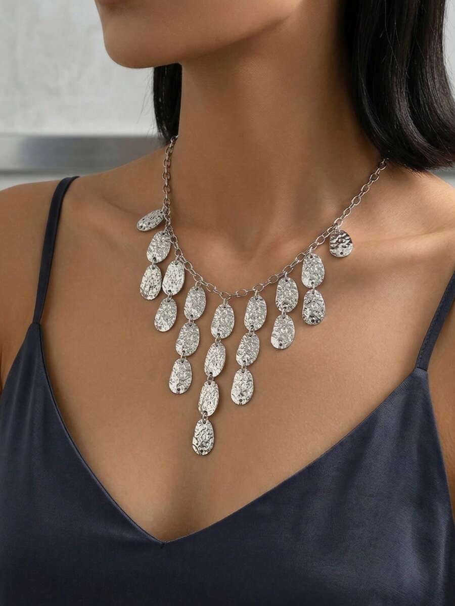 1pc Niche Design Hammered Disc Tassel Clavicle Chain, Silver Color Versatile Necklace For Women, Suitable For Daily Wear, Dates, Parties, Music Festivals - Silver - View 1
