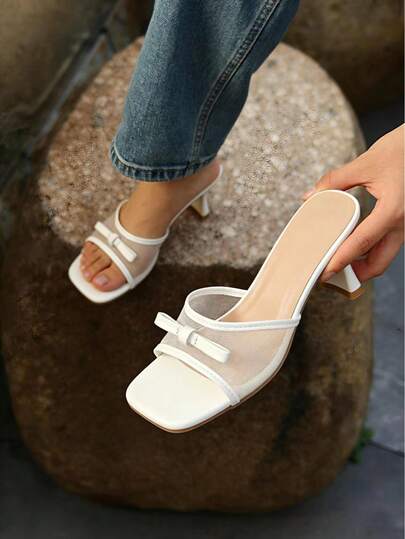 1双女士时尚百搭休闲高跟凉鞋，蝴蝶结高跟鞋，格子绗缝纯色，优雅派对鞋，正式商务西式婚礼鞋，性感镂空蝴蝶结绗缝套脚凉鞋，方头，适合度假、婚礼、派对、办公室、春夏等场合。