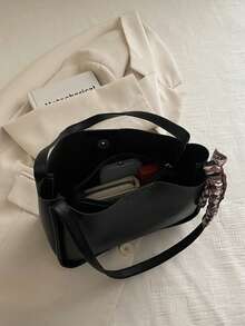 2条复古真丝围巾装饰，女士时尚休闲，搭配PU纯色缝制大容量手提包、托特包、书包，便携，经典休闲，商务休闲，适合青少年、大学生、白领，是工作、返校、中学、高中、大学、度假的理想之选。 - 黑色 - 查看 6