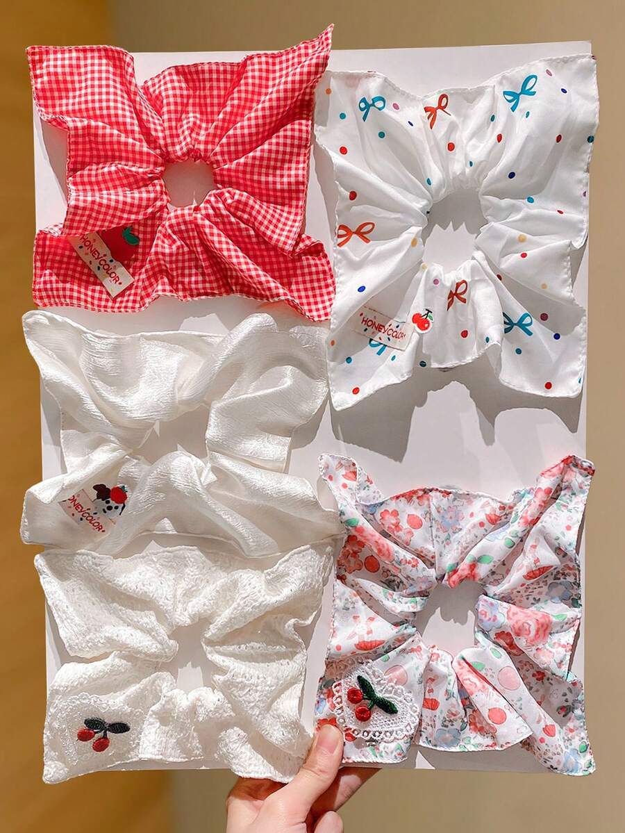 1个柔软发圈，甜美发绳，适合日常使用和送礼，四季皆宜