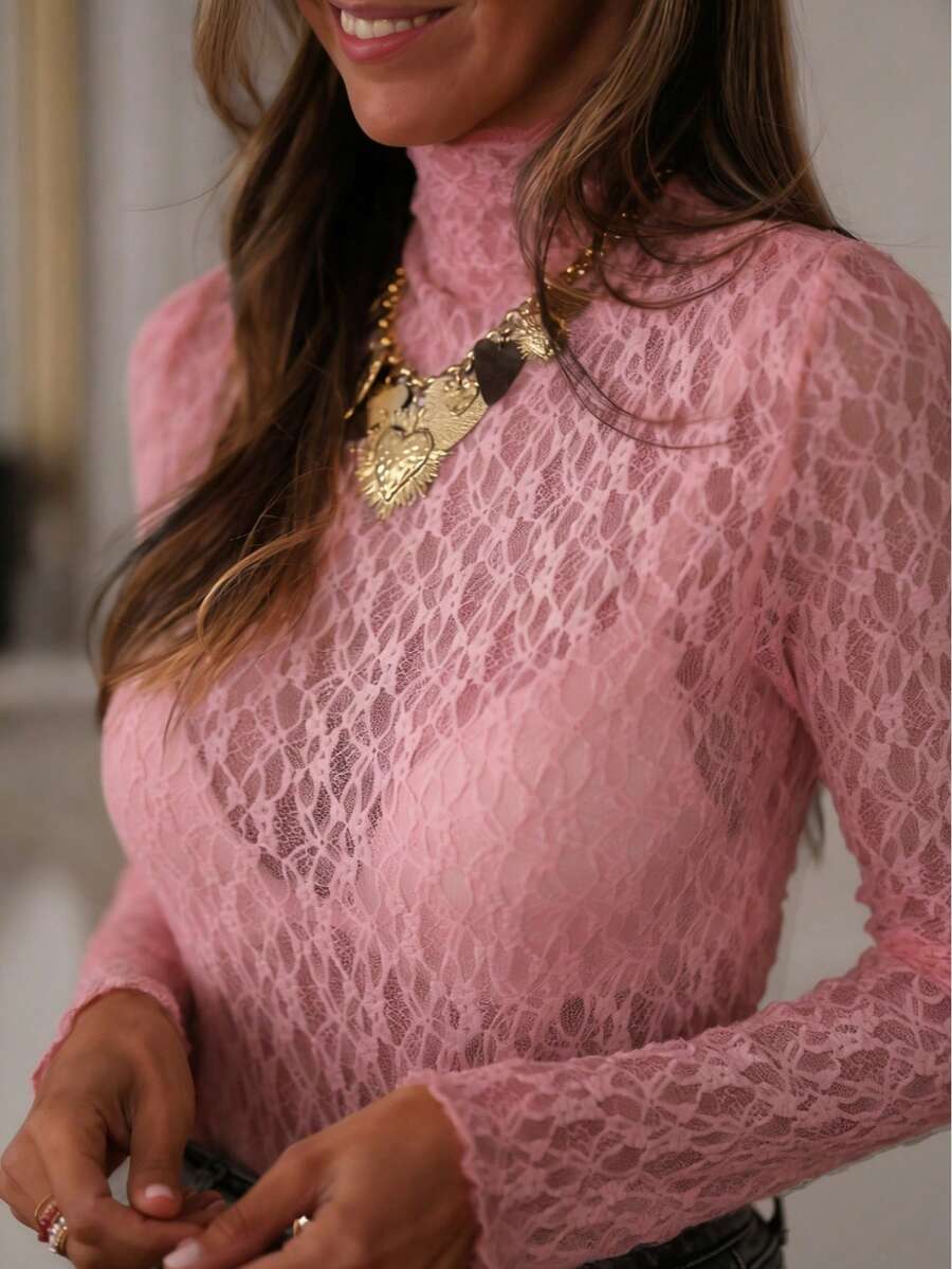女款透視蕾絲長袖上衣，優雅休閒，適合日常、約會、辦公穿著，女款蕾絲上衣，女款優雅上衣，女款春夏上衣