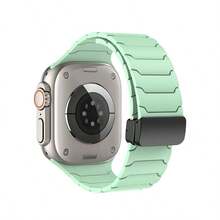 Ultra 3 表带，尺寸可选 49mm、44mm、45mm、40mm、42mm、46mm、41mm、38mm，磁吸式硅胶表带，兼容 Series 10、SE、9、8、7、6、5、4、3、Ultra 3、2、1。 - 彩色 - 查看 20