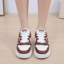 Tenis de mujer casuales y zapatillas con plataforma gruesa suela de goma EVA, zapatos para mujer con diseño de estrellas de moda casual, tenis deportivos para mujer cómodos transpirable y ligero con cordones, calzado versátil antideslizante estilo elegante de diseño exclusivo para caminar diario. - Granate - Ver 3