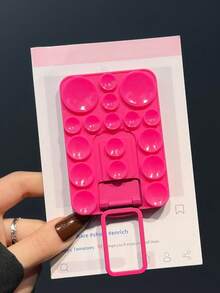 Giá đỡ điện thoại silicon 17 giác hút, kèm khung kim loại và lớp keo dán, thích hợp sử dụng khi trang điểm, xem video, văn phòng, tập thể dục, tắm, trên xe hơi và nhà bếp. - Nhiều màu - Xem 10