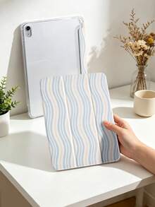 1 chiếc ốp lưng máy tính bảng phẳng, màu xanh nhạt, họa tiết sóng, tương thích với iPad Mini4/Mini5/Mini6/Mini7/Air/Air2/9.7/10.2/10.5/Air4/Air5/10.9/Pro 11-Inch/Thế hệ thứ 10/ Air 11-In.(M2)-2024/ Pro11-In.(M4)-2024/Air 11-Inch (M3) 2025/ (A16) 11 Inch Thế hệ thứ 11 2025/ Air 8(M4)2026(11-Inch), Galaxy Tab A8 10.5 Inch 2022. Không bao gồm bút cảm ứng, có khe cắm bút cảm ứng tích hợp, chân đế gập 3 lần, viền TPU mềm chống rơi vỡ và chống mài mòn, chức năng ngủ/thức từ tính, ốp lưng máy tính bảng gập tối giản/sáng tạo/vui nhộn/cá nhân hóa. - Nhiều màu - Xem 3