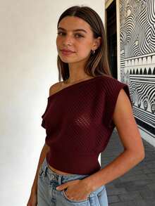 Blusa de punto de manga corta de color liso, estilo casual y moderno para mujer, con un solo hombro descubierto. - Burdeos - Ver 2