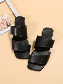 Women's Square Toe Solid Color Fashion Minimalist Soft Comfortable Indoor/Outdoor Flat Slippers - Black - View 3