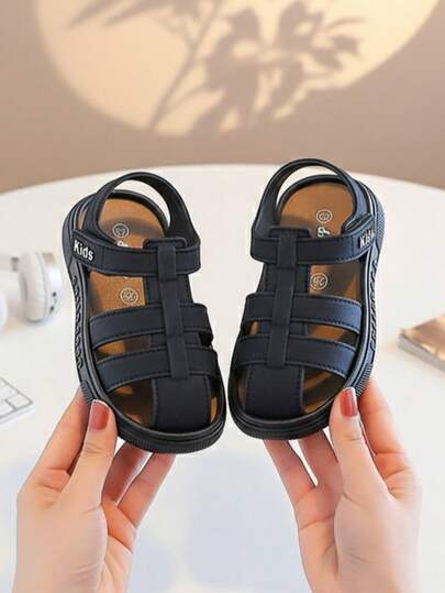 HAHABOBO Black New Fashionable Children's Sandals - Solid Color Striped Pattern, Stylish And Simple, Versatile For Daily Wear, Elegant And Graceful, Suitable For Boys, Girls And Toddlers. Comfortable And Soft, Flat And Lightweight, Hook And Loop, Suitable For Outdoor Walking, Commuting, School, Beach, Garden And Other Occasions, Can Also Be Worn As Slippers; Perfect For Summer, Autumn And All Seasons.