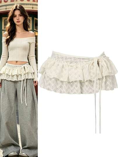 Chân váy ngắn kiểu retro thanh lịch, thiết kế chữ A ôm sát, chất liệu mềm mại và thoáng khí, phù hợp để phối cùng áo và sơ mi, hoàn hảo cho những buổi hẹn hò thường ngày, tiệc tùng và kỳ nghỉ, chân váy nữ thời trang và ngọt ngào cho mọi mùa.