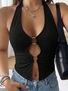 Top de tirantes de unicolor sexy y de moda para mujer, nueva camiseta de verano con decoración de círculo hueco y espalda descubierta, ropa de verano informal negra - Negro - Ver 1