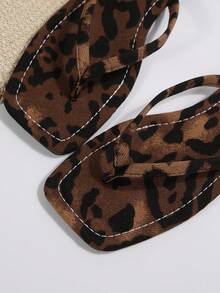 Summer New Leopard Print Thong Flat Sandals, Square Toe Design, Retro One-Strap Beach Slippers, Versatile Fashion Comfortable - Brown - View 5