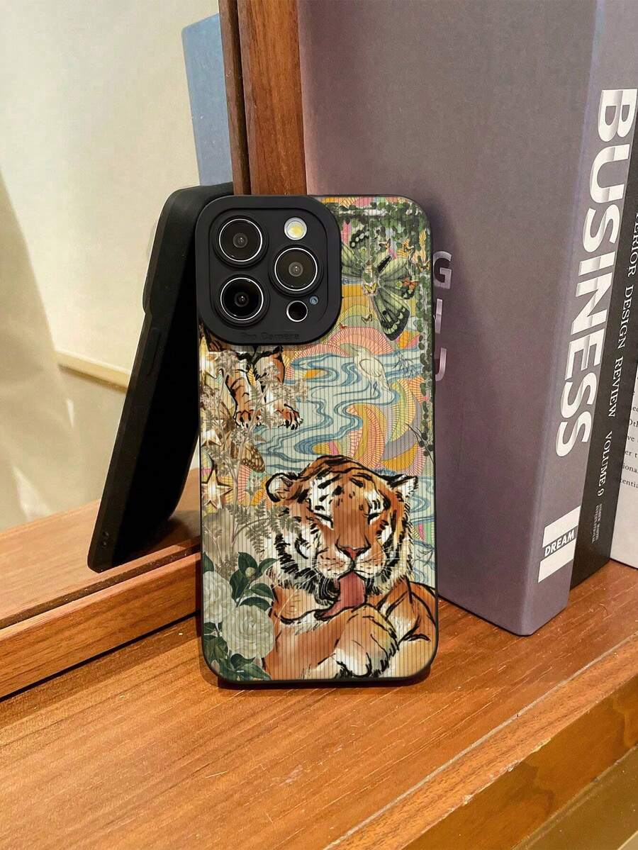 Capa protetora colorida com estampa de tigre nas bordas, resistente a quedas, compatível com iPhone 17 Pro/17 Air/17/17 Pro Max/16/11/16 Pro/16 Plus/16 Pro Max/16 E/15 Pro Max/13/14/12/XS/XR/7G/8 Plus, Galaxy S25/S25 Plus/S25 Ultra/A16/A36/A26/A56/A50/A12/A32/A52/A72/A51/A21S/A13/A14/S24/S24 Plus/S24 Ultra, S22/A52/A53/A54/A55/S23, 11/12 Pro/12/12X/13 Pro/14 Pro/15 Pro, 10/9/Note 9/12c/Note 11 Pro/Note 8 Pro - Multicolorido - Ver 1