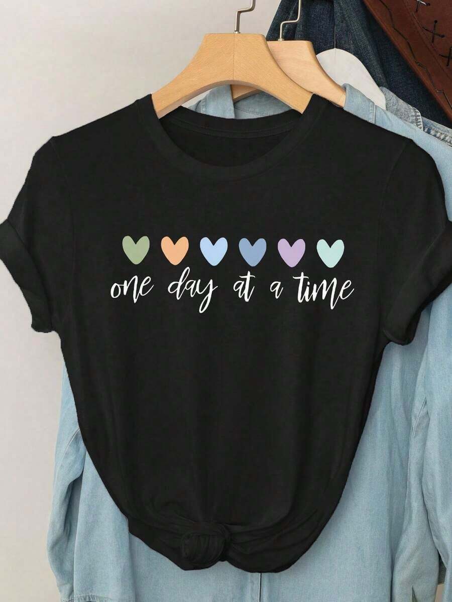 Women's Modern Short Sleeve T-Shirt With Round Neck, Simple And Versatile Design, Heart And Slogan Print, Cotton - Black - View 1