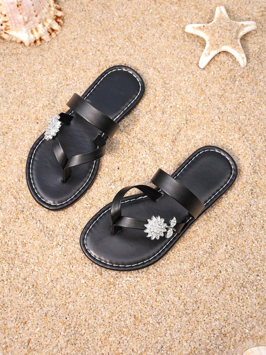 1 Pair Girls' Delicate Rhinestone Flower Slide Sandals For Versatile Outdoor Summer Use - Black - View 1