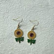 经典镀金向日葵吊坠耳环首饰，新款女士休闲派对首饰礼品 - 彩色 - 查看 3