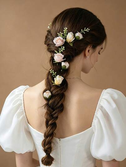一套乡村风人造花叶装饰发叉，适合新娘婚礼、日常度假、派对和节日等场合作为甜美发饰。