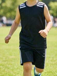 Boys' Premium Soccer Jersey And Shorts Set With Sleeve Detail And Lightweight Fabric - 黑色 - 查看 3