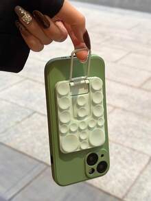 Giá đỡ điện thoại silicon 17 giác hút, kèm khung kim loại và lớp keo dán, thích hợp sử dụng khi trang điểm, xem video, văn phòng, tập thể dục, tắm, trên xe hơi và nhà bếp. - Nhiều màu - Xem 6