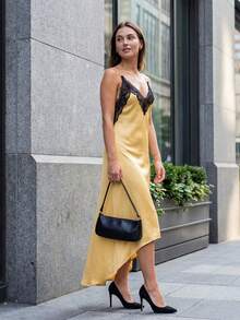 Vestido largo de satén para mujer, estilo camisola, con encaje, patchwork, escote en V, sin mangas y espalda descubierta, elegante vestido lencero para fiestas nocturnas. - Amarillo - Ver 5