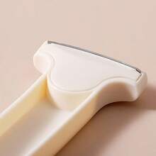 Dụng cụ chà chân là một công cụ được thiết kế đặc biệt để loại bỏ tế bào da chết và sử dụng. - Trắng-1 cái - Xem 5