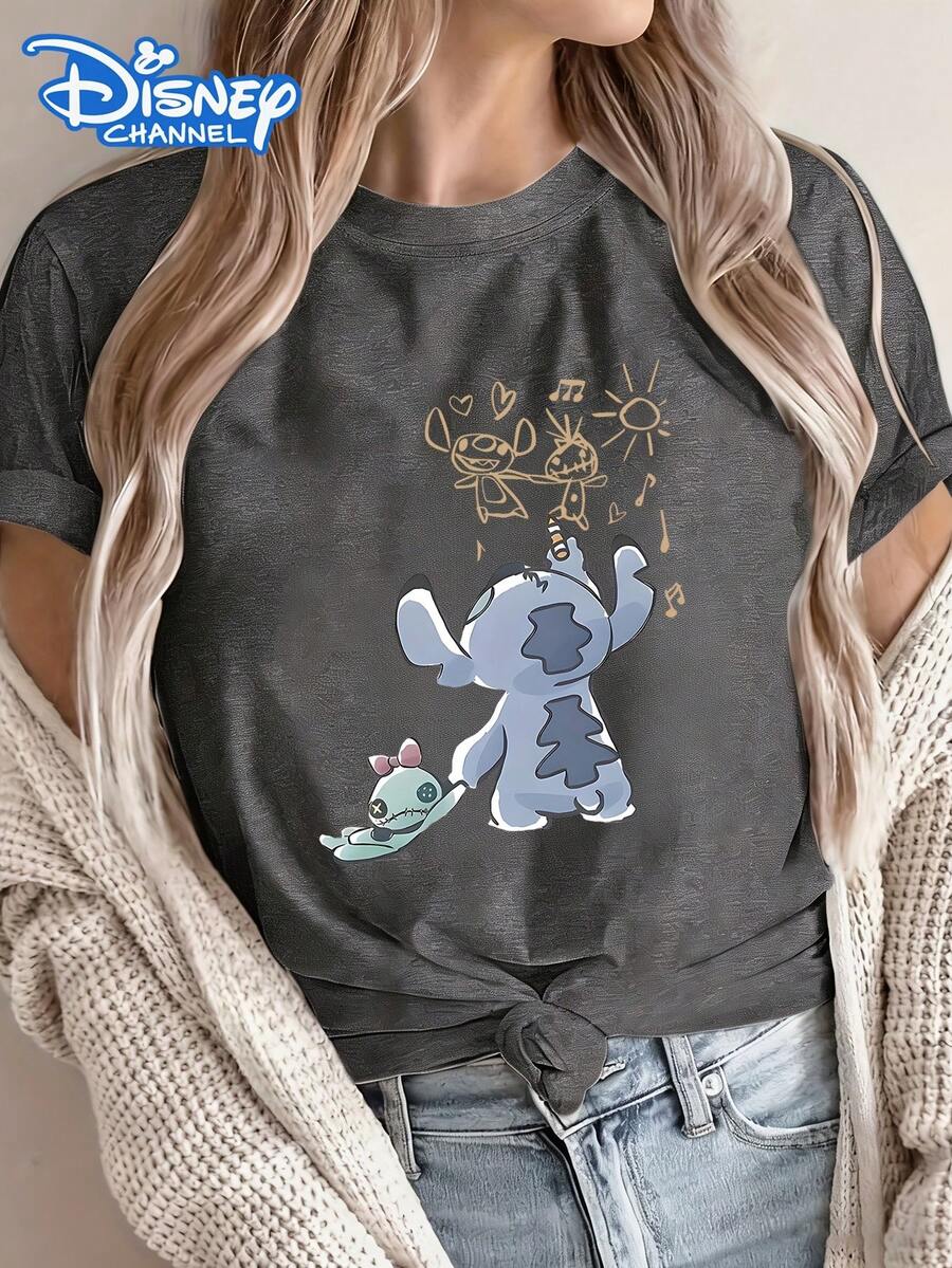 Disney License T Shirts, Disney Lilo & Stitch Stitch And Scrump Hand Drawn Print Casual Crew Neck Short Sleeve Graphic Tee, Women's Loose Fit Cute Cartoon Summer Tops, Disney Trip Outfit, Stitch Fans Gift, Daily Streetwear, Teen Girls Tee ,Camiseta, Summer Outfits For Women, Summer Clothes, Summer Tops, Tops For Women, Festival Outfits, Summer Tops For Women, Mother's Day, Mother's Day Clothing, Gifts For Family And Friends, Spring Outfits For Women, Officially Licensed Disney T-Shirts, Disney Men's And Women's Spring/Summer Fashion Casual Short-Sleeve T-Shirts - Xám - Xem 1