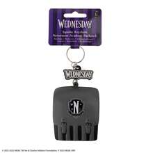 Gantungan Kunci Ransel Wednesday Addams Nevermore Academy, Gantungan Kunci Lembut Berlisensi MGM, Dekorasi Tas Bergaya Gotik untuk Penggemar Estetika - Gantungan Tas Ransel Nevermore - View 7
