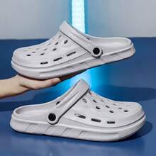Sandalias transpirables con perforaciones para hombres, pantuflas casuales con estampado gráfico de moda para uso al aire libre, suela blanda antideslizante para playa/jardín, calzado cómodo unisex, adecuado para playa, pesca, vacaciones - Gris - Ver 8