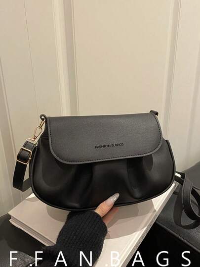 2026 Nueva llegada Bolso bandolera pequeño de nicho para mujer, bolso minimalista y elegante con diseño de solapa plisada en forma de nube, primavera/verano