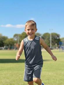 Boys' Premium Soccer Jersey And Shorts Set With Sleeve Detail And Lightweight Fabric - 灰色 - 查看 5