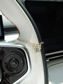 1pc Alloy Gradient Butterfly Pendant Car Hanging Ornament Creative Elegant Car Decoration Hanging Accessory Steering Wheel Decor Pendant Car Interior Accessory - A - View 8