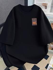 女士休闲短袖T恤，印有亮丽的羊角面包和条纹图案，圆领春夏上衣，女士T恤，夏季女装，秋季女装，女士外套，情人节女装，女装，度假装。 - 黑色 - 查看 2