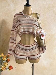 Conjunto de dos piezas para mujer color amarillo claro sólido, blusa asimétrica de hombro descubierto y shorts de tejido texturizado, estilo casual y fresco, ideal para vacaciones, playa, verano, uso diario y salidas relajadas - Multicolor 4 - Ver 12