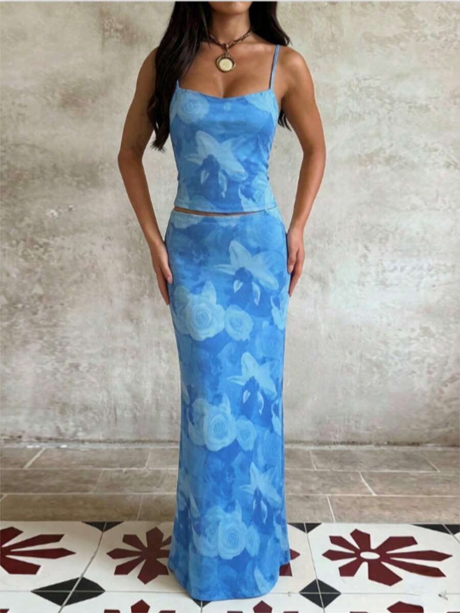 Spring/Summer Floral Print Fitted Camisole And Mini Skirt Set, Suitable For Parties And Cocktail Events