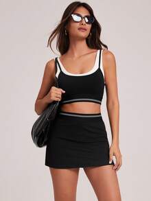 VUTRU 2-In-1 Contrast Color Sports Bra With Pads, Fitness Yoga Tank Top - Black and White - View 7