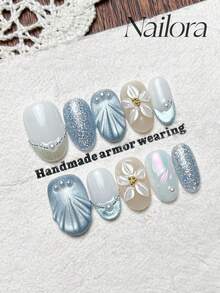 10 móng tay giả thủ công hình oval, móng acrylic dán, móng ngắn, móng tối giản xanh trắng, móng mắt mèo kiểu Pháp nổi bật, bột nhũ Aurora, vẽ tay hoa 3D chạm khắc hình nàng tiên cá, khảm ngọc trai, móng dán tự làm đơn giản, thanh lịch, sang trọng, móng mùa hè, móng đa năng tự làm nghệ thuật móng giả, thích hợp sử dụng hàng ngày và dự tiệc & hẹn hò, phù hợp sử dụng trong môi trường công sở, có thể tái sử dụng, làm quà tặng cho phụ nữ & bé gái. - Màu xanh nhạt - Xem 3
