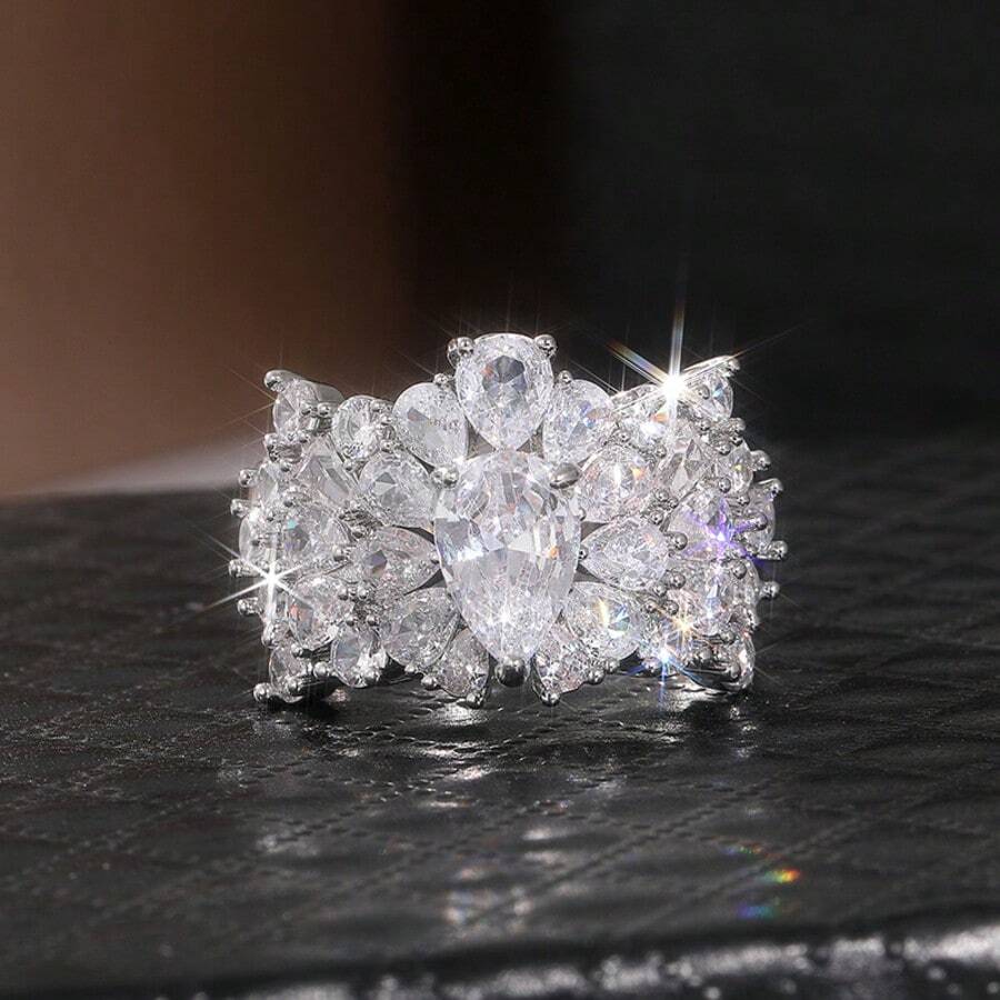 Nhẫn đính hôn kiểu cổ điển, đính đá Cubic Zirconia tổng hợp 3D hình quả lê, trang sức tinh tế mang phong cách nghệ thuật trang trí. - Bạc - Xem 1