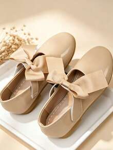 Girls' Cute Princess Bow Mary Jane Shoes, Everyday Wear - Beige - View 3
