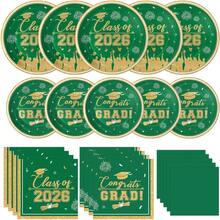 Clase de 2026 Suministros para fiesta de graduación – Juego de vajilla de grats Grad, platos y servilletas de papel negro y dorado para decoración de mesa de graduación 2026, decoración de - Dorado Verde - Ver 13