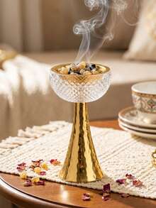 Bộ 1 lư hương kim loại tối giản, kiểu dáng hiện đại, sáng tạo. Có thể dùng để trang trí nhà cửa, phòng ngủ, phòng khách (như một vật trang trí trung tâm), văn phòng, phòng tập yoga và các bữa tiệc để tạo không gian trang nhã. Cũng có thể dùng để trang trí đền thờ. Lư hương này là món quà lý tưởng cho các dịp lễ và mùa tựu trường. - Nhiều màu - Xem 9