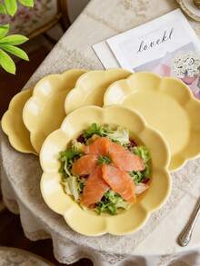 9-Inch Ivory Lace Edged Paper Plates, Elegant Floral Paper Plates; 7-Inch Cream Cake & Dessert Paper Plates, Baby Shower Wedding Birthday Party Decorations - Multicolor - View 8