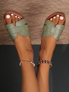 Sandalias de mujer con textura de lujo y brillo dorado, diseño minimalista hueco, suela plana ligera, sensación cómoda en los pies, adecuadas para estudiantes, trabajadoras de oficina, mamás, salidas diarias, reuniones, viajes, fotografía, combinables con trajes, pantalones anchos, vestidos de té francés, conjuntos de sudadera casual, transpirables, fáciles de poner, sin ampollas, versátiles, elegantes, para uso al aire libre - Verde militar - Ver 8