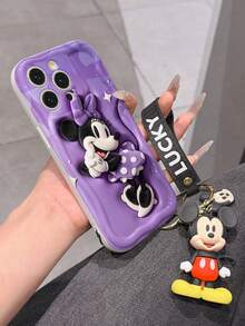 Este estuche de teléfono con cordón de Mickey Mouse de Disney está completamente cubierto de material TPU. Es a prueba de golpes, ligero y compatible con iPhone17/16/11/13/15/15 Plus/15 Pro/15 Pro Max/12/14 Pro Max/11 Pro Max/12 Pro/12 Pro Max/13. Este estuche de teléfono es un regalo de cumpleaños o de negocios popular; es duradero, resistente a las manchas y a las huellas dactilares, y adecuado tanto para hombres como para mujeres. El set también incluye un estuche de teléfono de Mickey Mouse y una pulsera de peluche de Mickey Mouse. Es un regalo perfecto para amigos y familiares. Este elegante estuche de teléfono es divertido, ligero y duradero. Estuche de teléfono iPhone17 Pro Max, estuche de teléfono Minnie Mouse. - Blanco - Ver 4