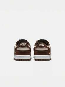 女士 Dunk Low 棕色经典百搭复古低帮运动鞋 - 白棕色 - 查看 5