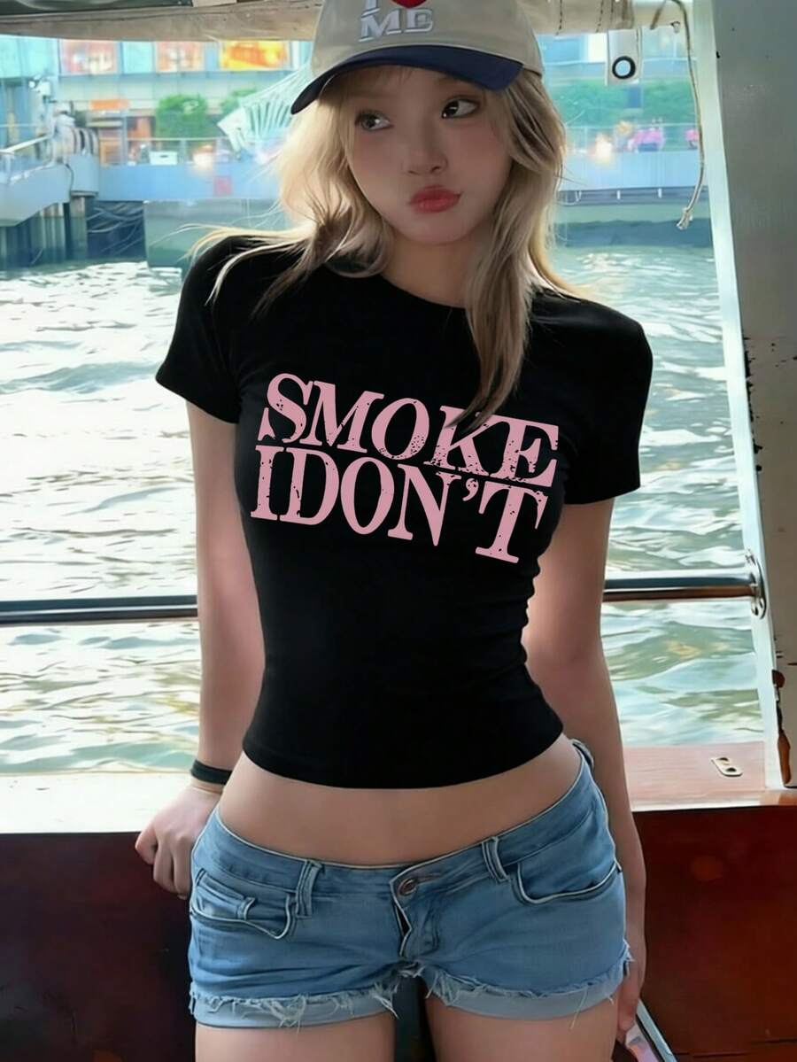 女款圓領短袖T恤,夏季新款字母印花,美式辣妹風,時尚休閒百搭修身短版上衣 - 高級黑 - 查看 1