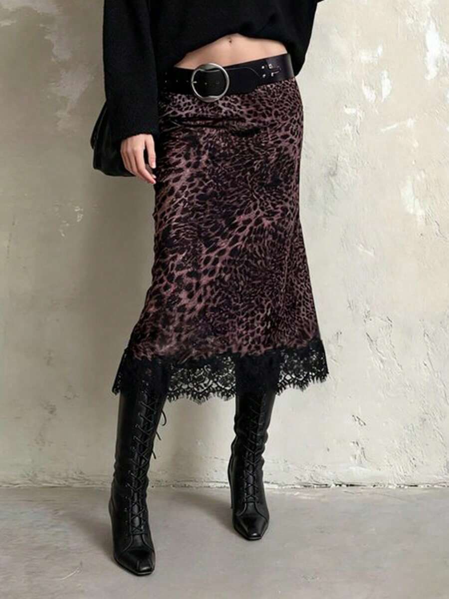 Vintage Low-Waist Leopard Print Lace Patchwork Skirt, Y2K Streetwear Style Lace Trim Long Skirt, Elegant Aesthetic Black Spring - Black - View 1