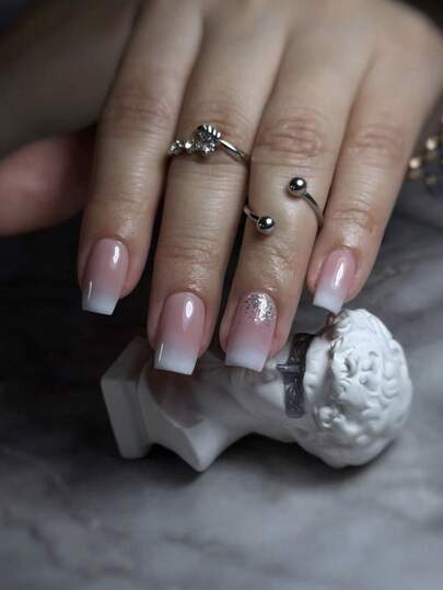 24pcs Ombre Pink Glitter Press-On Nails, Reusable, Glitter Accent, Minimalist & Fashionable, Suitable For Dates, Spring, New Year, Christmas, Daily Commute, Birthday, Festivals, Spring/Summer New Arrival