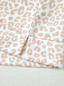Acelitt Beige Leopard Print Ruffled Sleeve Zip Polo Top & Shorts 2 Pieces Set Summer - Multicolor - View 9