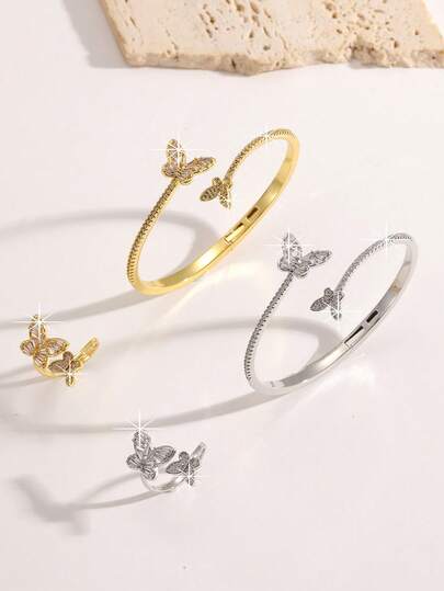 Bộ nhẫn và vòng tay hình bướm mở bằng kim cương cao cấp, sang trọng, độc đáo, đa năng, thích hợp làm quà tặng ngày lễ, tiệc tùng, đám cưới và du lịch nghỉ dưỡng.