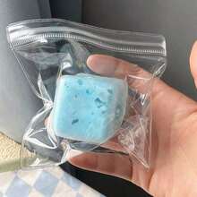 1pc TPR Squishy Stress Toy, Square Handmade Block DIY Slow Rebound Squeeze Fidget Toy, Sound-Activated Stress Relief Sensory Decompression Toy For Kids & Adults, Suitable For Office Relaxation, School, Party Interaction, Ideal Gift For Birthday, Holiday, Family Gathering.Random Packaging Style - 藍色 - 查看 9
