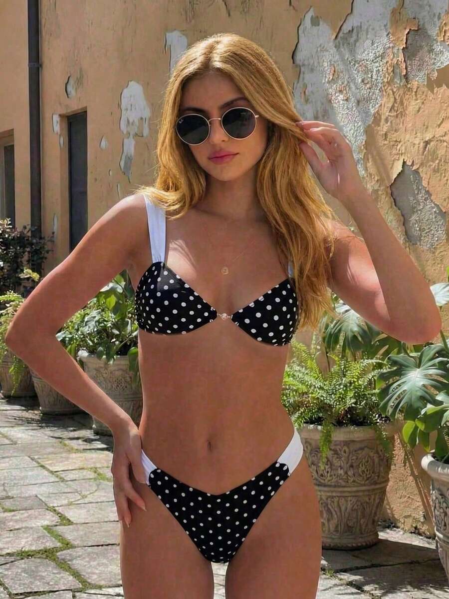 新款奢华优雅波点撞色比基尼套装，性感沙滩度假派对装扮，饰有金属环和撞色滚边 - 彩色 - 查看 1